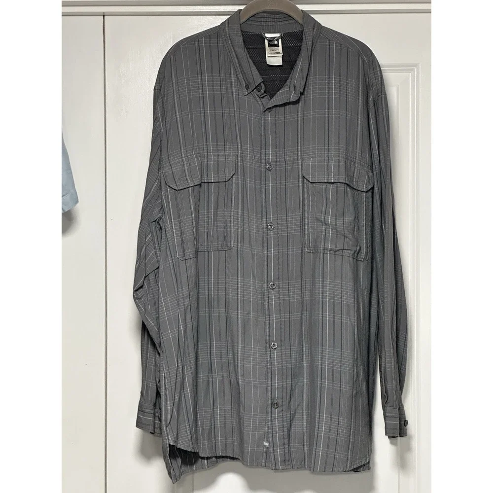 The North Face, Men's Vented Fishing/Hiking Long Sleeve Button Down,‎ Size XL